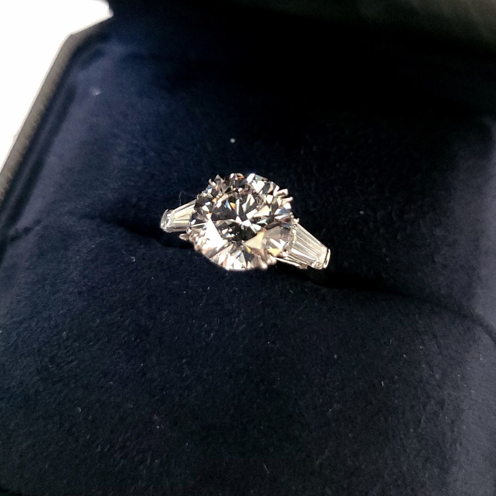 HW Style 3.5 Ct Diamond Platinum Engagement Ring with Tapered Baguette sides - Picture 2 of 12